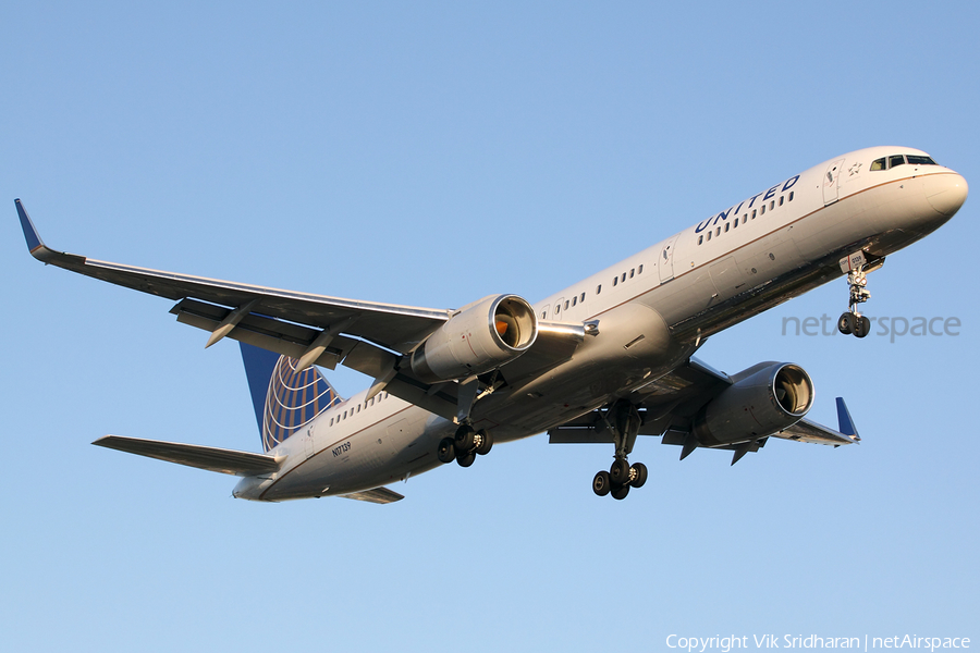 United Airlines Boeing 757-224 (N17139) | Photo 9143