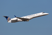 United Express (ExpressJet Airlines) Embraer ERJ-145XR (N17146) at  Houston - George Bush Intercontinental, United States