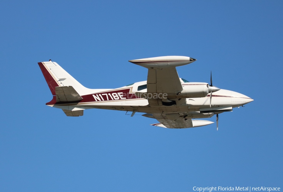 (Private) Cessna 310R (N1718E) | Photo 327377