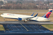 Delta Air Lines Boeing 767-332(ER) (N171DZ) at  Dusseldorf - International, Germany