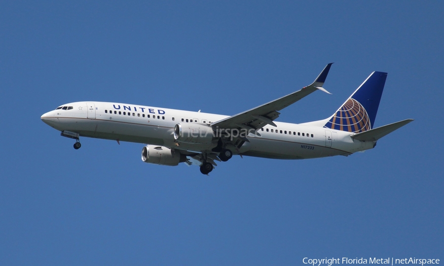 United Airlines Boeing 737-824 (N17233) | Photo 310642