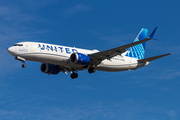 United Airlines Boeing 737-8 MAX (N17254) at  San Diego - International/Lindbergh Field, United States