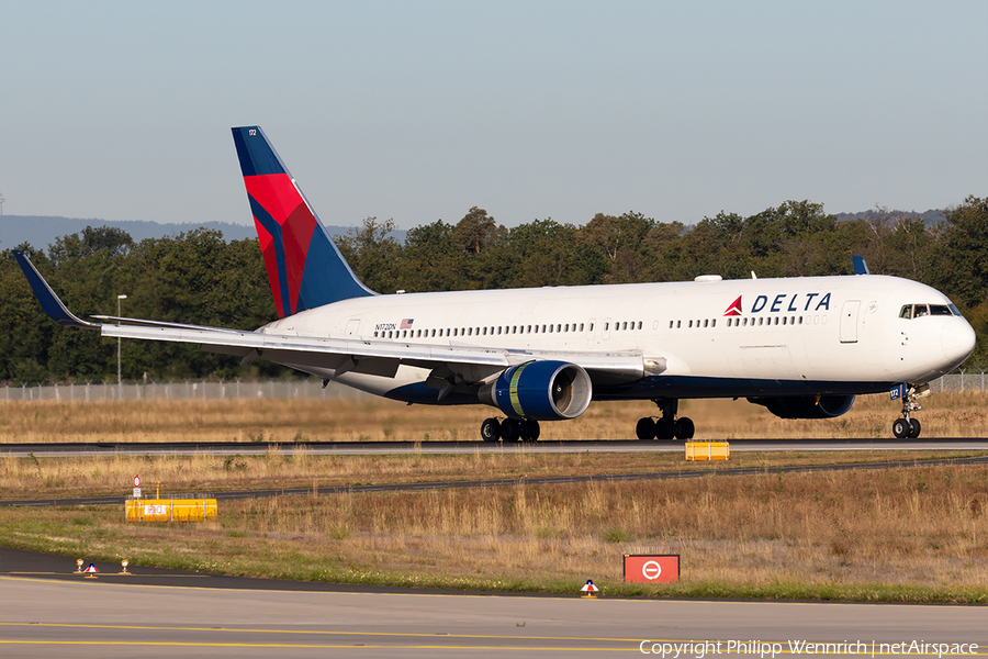 Delta Air Lines Boeing 767-332(ER) (N172DN) | Photo 350948
