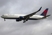 Delta Air Lines Boeing 767-332(ER) (N172DN) at  London - Heathrow, United Kingdom