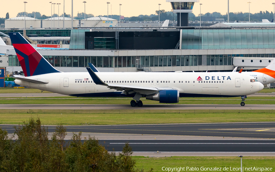 Delta Air Lines Boeing 767-332(ER) (N172DZ) | Photo 350250