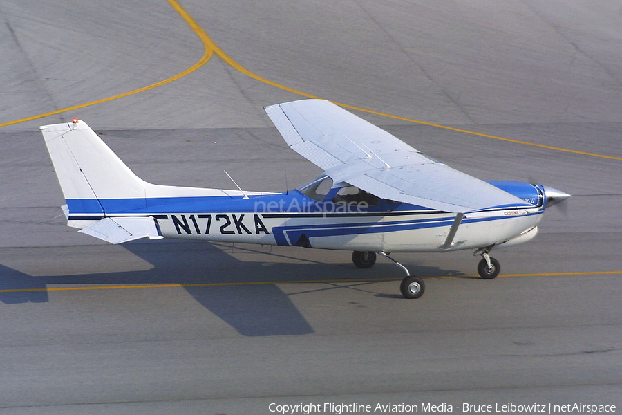 (Private) Cessna 172RG Cutlass (N172KA) | Photo 152828