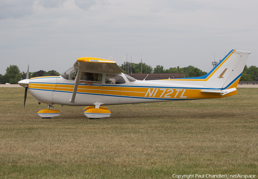 (Private) Cessna 172N Skyhawk (N172TL) | Photo 529509