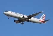 American Airlines Airbus A321-211 (N172US) at  Tampa - International, United States