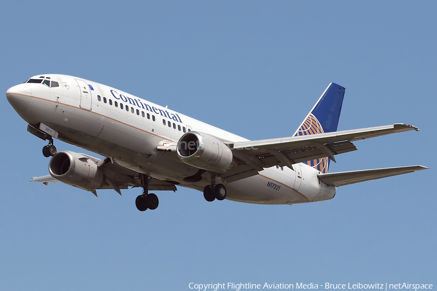 Continental Airlines Boeing 737-3T0 (N17321) | Photo 175894