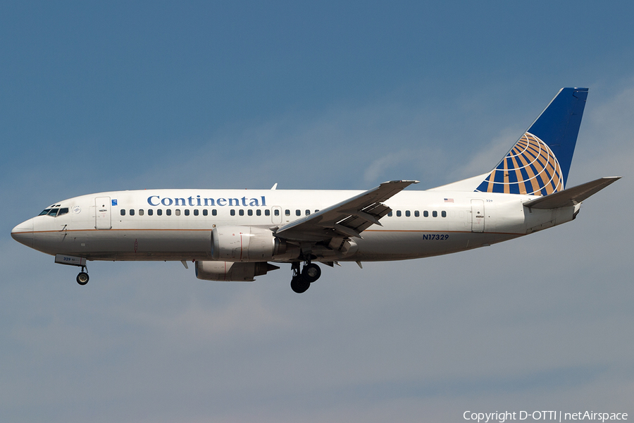 Continental Airlines Boeing 737-3T0 (N17329) | Photo 187058