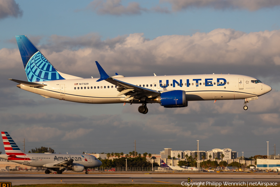 United Airlines Boeing 737-8 MAX (N17329) | Photo 664653