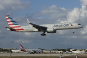 American Airlines Boeing 757-223 (N173AN) at  Miami - International, United States