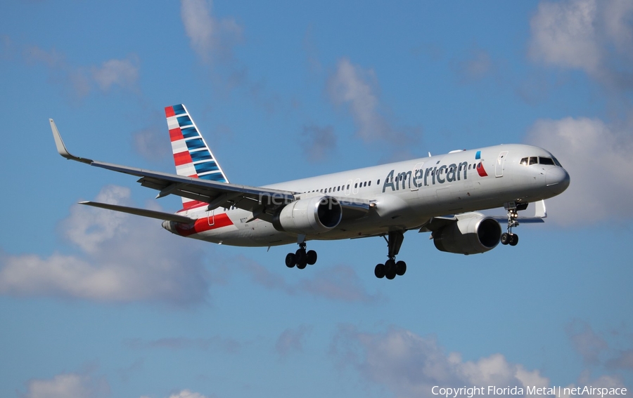 American Airlines Boeing 757-223 (N173AN) | Photo 568054