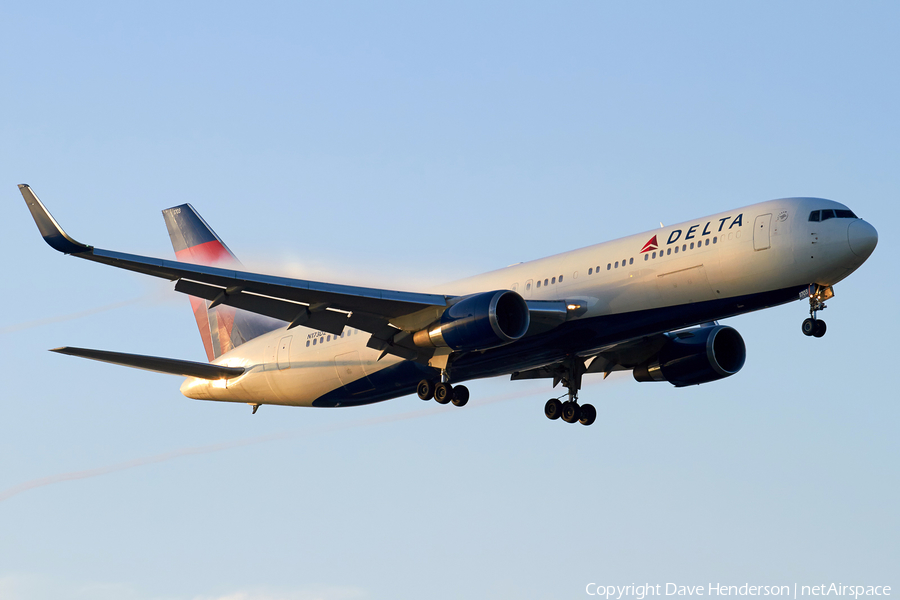 Delta Air Lines Boeing 767-332(ER) (N173DZ) | Photo 27360