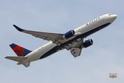 Delta Air Lines Boeing 767-332(ER) (N173DZ) at  Mexico City - Lic. Benito Juarez International, Mexico