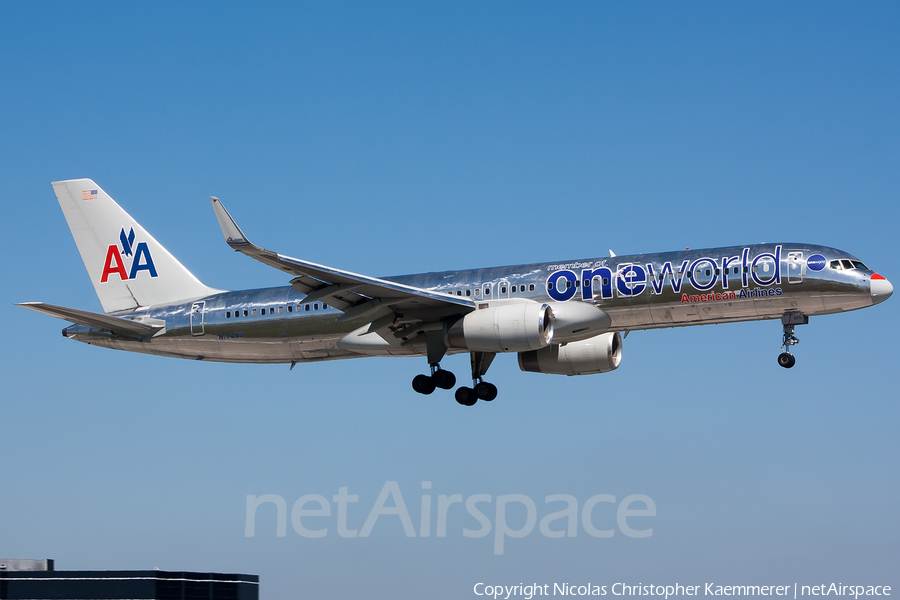 American Airlines Boeing 757-223 (N174AA) | Photo 104033