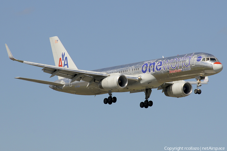 American Airlines Boeing 757-223 (N174AA) | Photo 24107