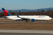 Delta Air Lines Boeing 767-332(ER) (N174DN) at  Frankfurt am Main, Germany