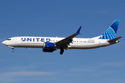 United Airlines Boeing 737-9 MAX (N17529) at  Las Vegas - Harry Reid International, United States