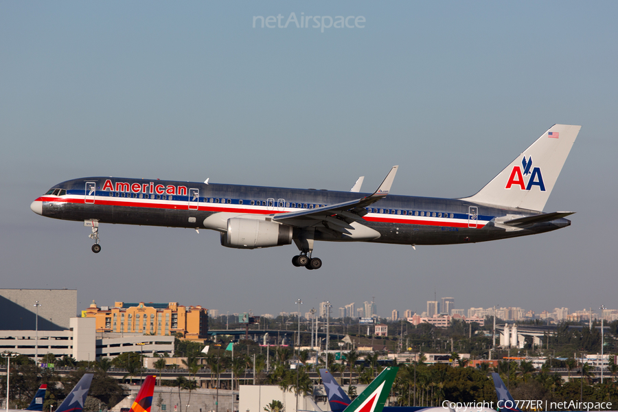 American Airlines Boeing 757-223 (N175AN) | Photo 37982
