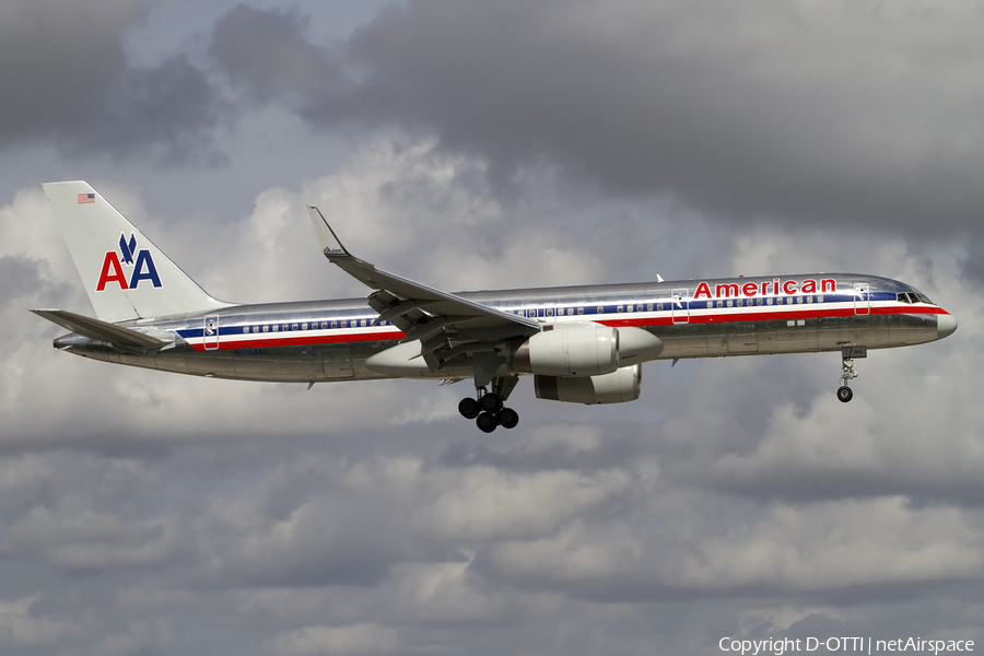 American Airlines Boeing 757-223 (N175AN) | Photo 421688