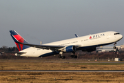 Delta Air Lines Boeing 767-332(ER) (N175DN) at  Dusseldorf - International, Germany