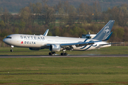 Delta Air Lines Boeing 767-332(ER) (N175DZ) at  Dusseldorf - International, Germany