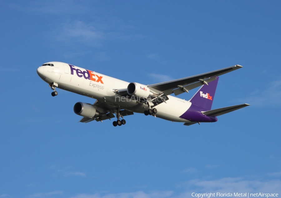 FedEx Boeing 767-3S2F(ER) (N175FE) | Photo 609570