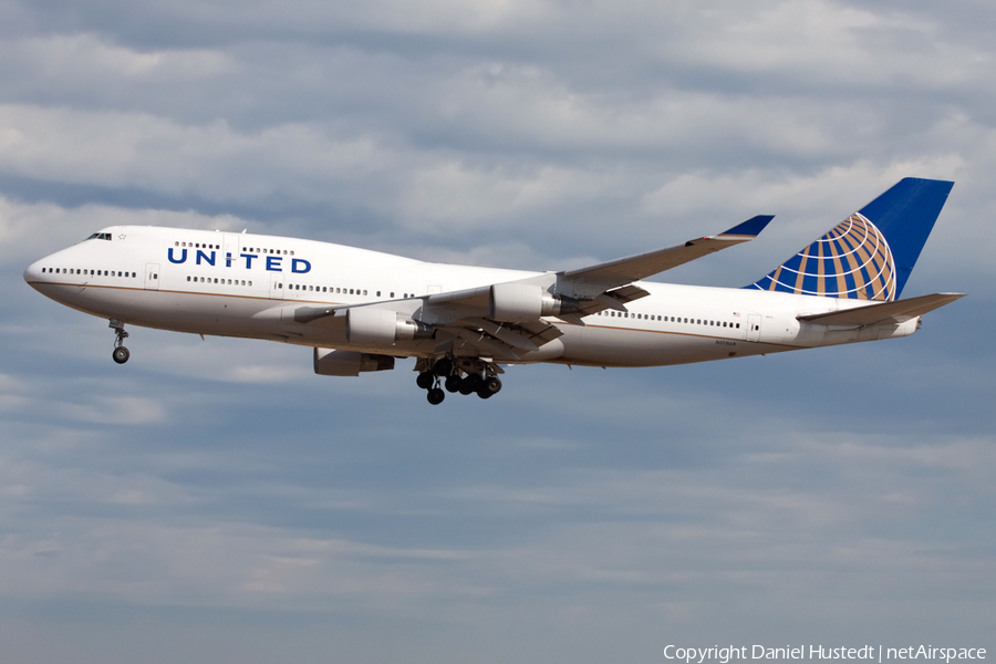United Airlines Boeing 747-422 (N175UA) | Photo 647982
