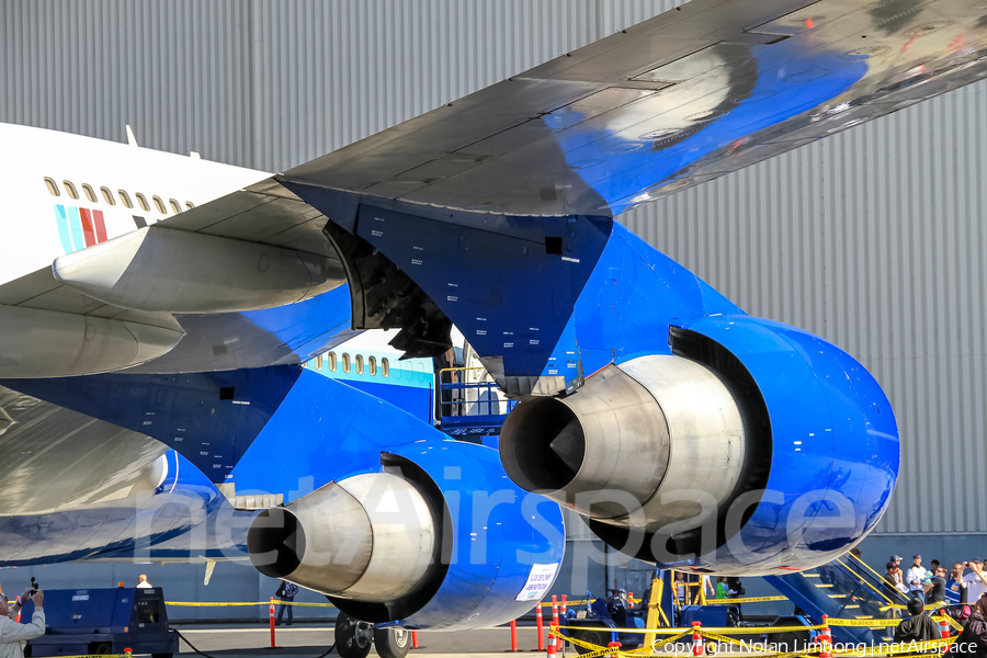 United Airlines Boeing 747-422 (N175UA) | Photo 468910