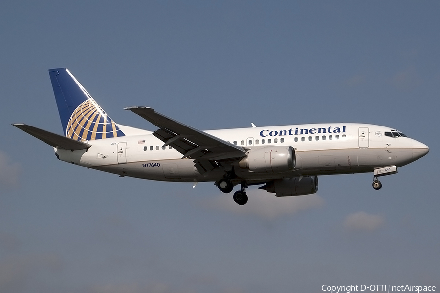 Continental Airlines Boeing 737-524 (N17640) | Photo 175482