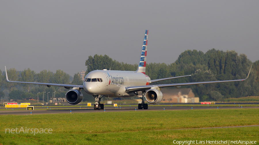 American Airlines Boeing 757-223 (N176AA) | Photo 123021