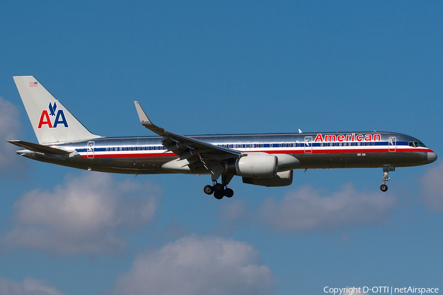 American Airlines Boeing 757-223 (N176AA) | Photo 230527