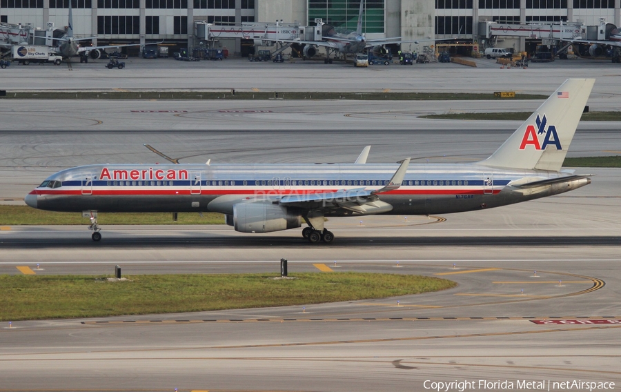 American Airlines Boeing 757-223 (N176AA) | Photo 568091