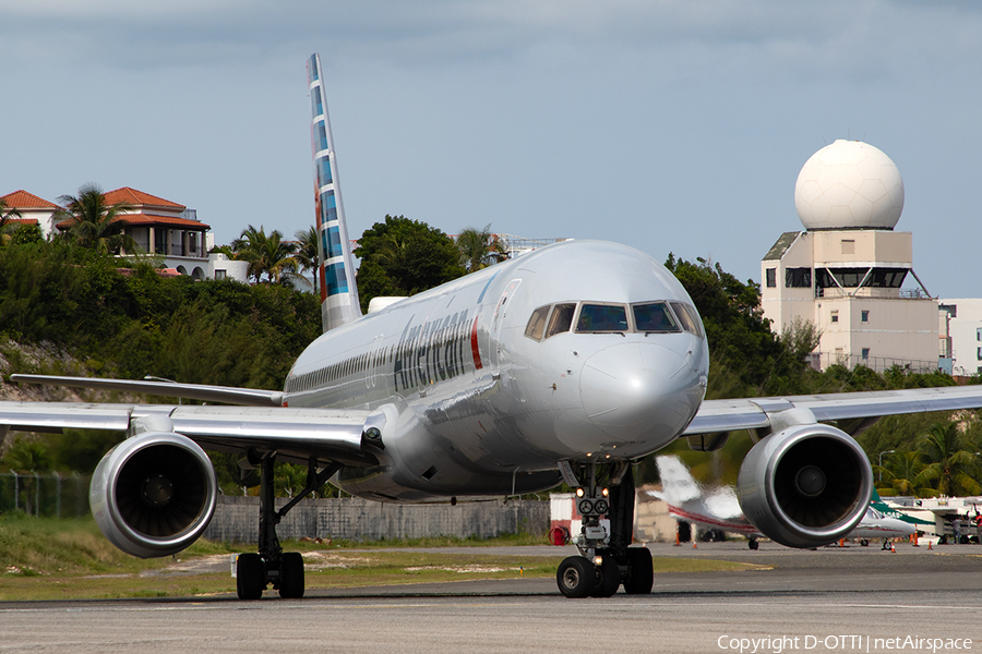 American Airlines Boeing 757-223 (N176AA) | Photo 360048