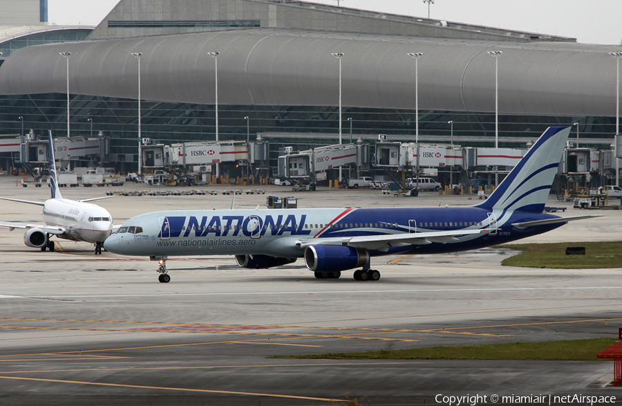 National Airlines Boeing 757-28A (N176CA) | Photo 37702