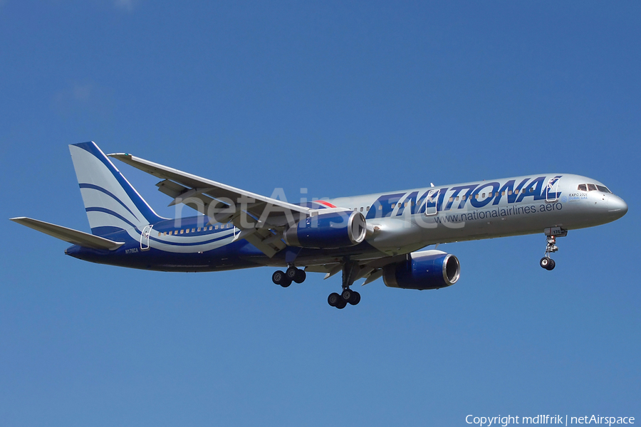 National Airlines Boeing 757-28A (N176CA) | Photo 261551
