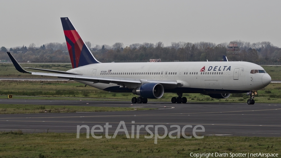 Delta Air Lines Boeing 767-332(ER) (N176DN) | Photo 224392