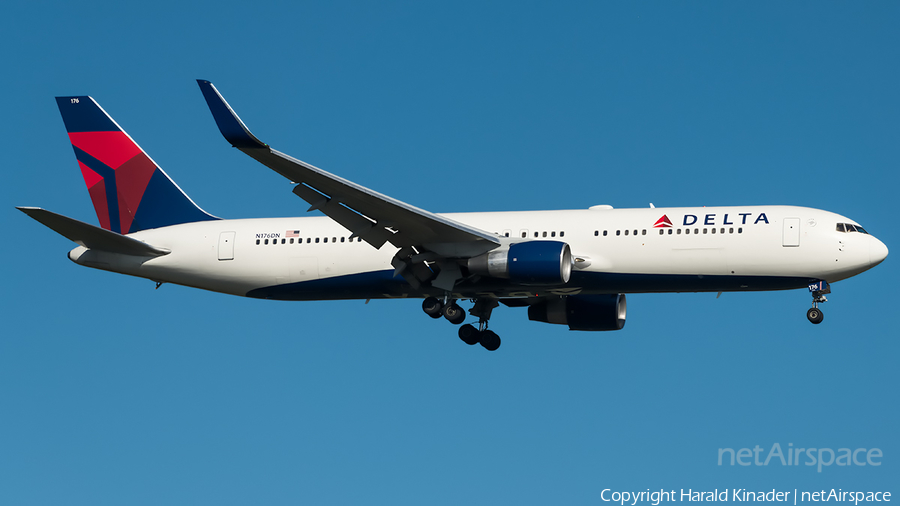Delta Air Lines Boeing 767-332(ER) (N176DN) | Photo 354522