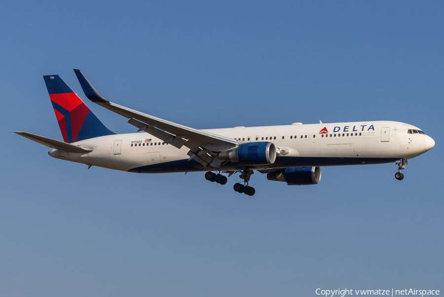 Delta Air Lines Boeing 767-332(ER) (N176DZ) | Photo 522007