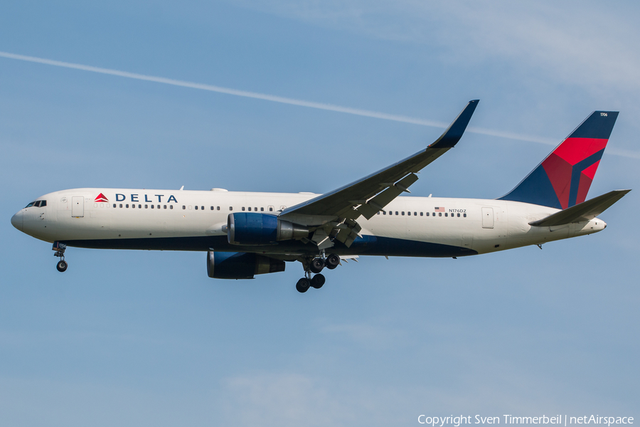 Delta Air Lines Boeing 767-332(ER) (N176DZ) | Photo 240531