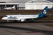 Alaska Airlines (Skywest) Embraer ERJ-175LR (ERJ-170-200LR) (N176SY) at  Dallas - Love Field, United States