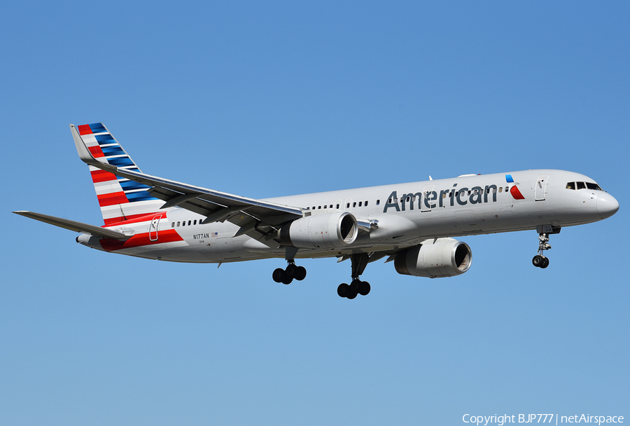 American Airlines Boeing 757-223 (N177AN) | Photo 296616