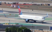 Delta Air Lines Boeing 767-332(ER) (N177DN) at  Los Angeles - International, United States