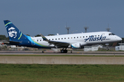 Alaska Airlines (Skywest) Embraer ERJ-175LR (ERJ-170-200LR) (N177SY) at  Minneapolis - St. Paul International, United States