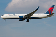 Delta Air Lines Boeing 767-332(ER) (N178DN) at  Amsterdam - Schiphol, Netherlands