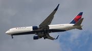 Delta Air Lines Boeing 767-332(ER) (N178DN) at  Detroit - Metropolitan Wayne County, United States