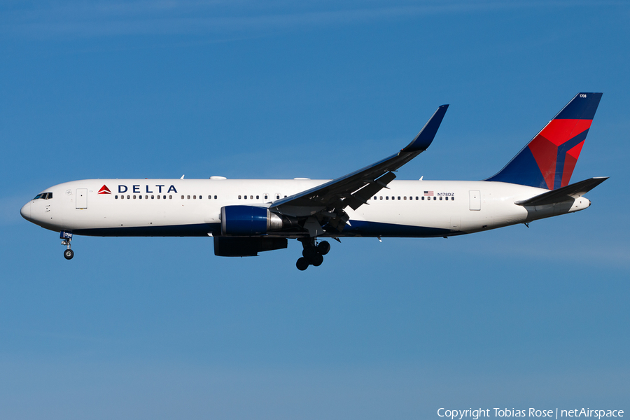 Delta Air Lines Boeing 767-332(ER) (N178DZ) | Photo 303157