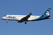 Alaska Airlines (Skywest) Embraer ERJ-175LR (ERJ-170-200LR) (N178SY) at  Los Angeles - International, United States