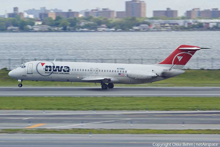 Northwest Airlines McDonnell Douglas DC-9-31 (N1799U) | Photo 40439